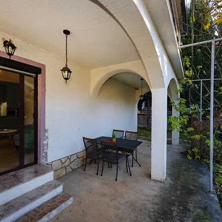 Appartement Zlata *