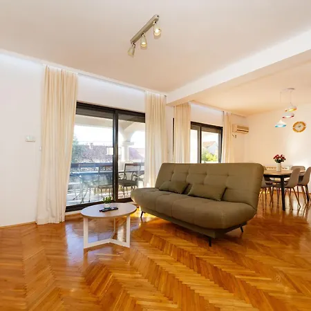 Goldy * Biograd Na Moru